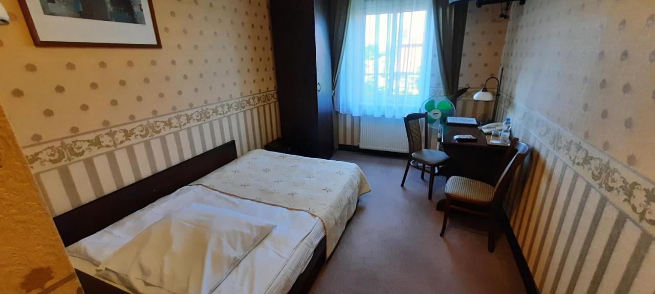 Panska Gora Hotel Jaworzno Exterior photo